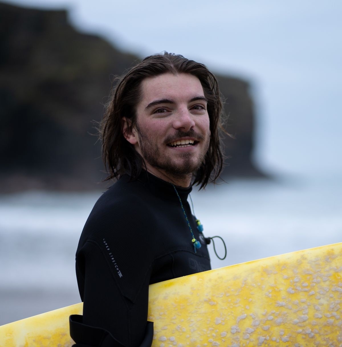 Surfing the sea of vowels 🌊